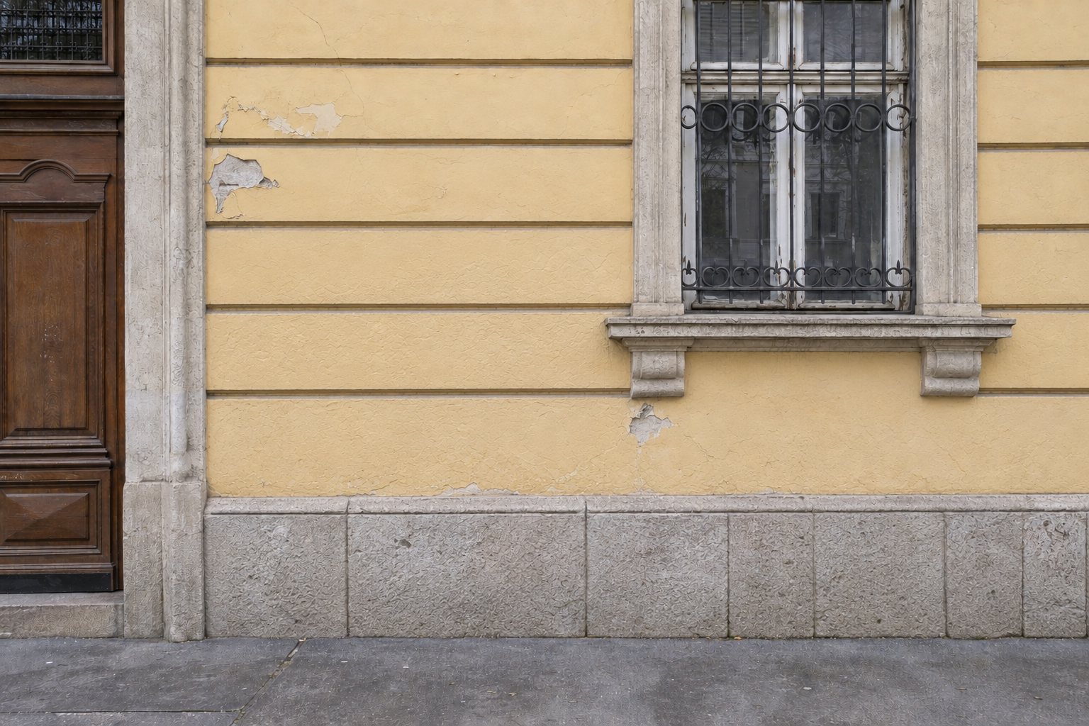 Dieselbe Fassade sauber, ohne Graffiti, nach der Reinigung (Beispieldarstellung)